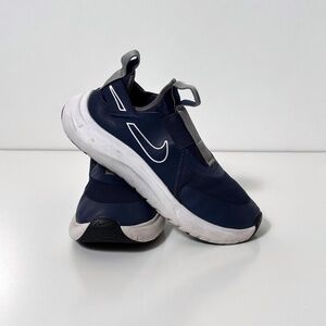 Nike Flex Runner 2 Boys' Slip-On Sneaker - Navy Blue - No Laces - Size 4.5 Y